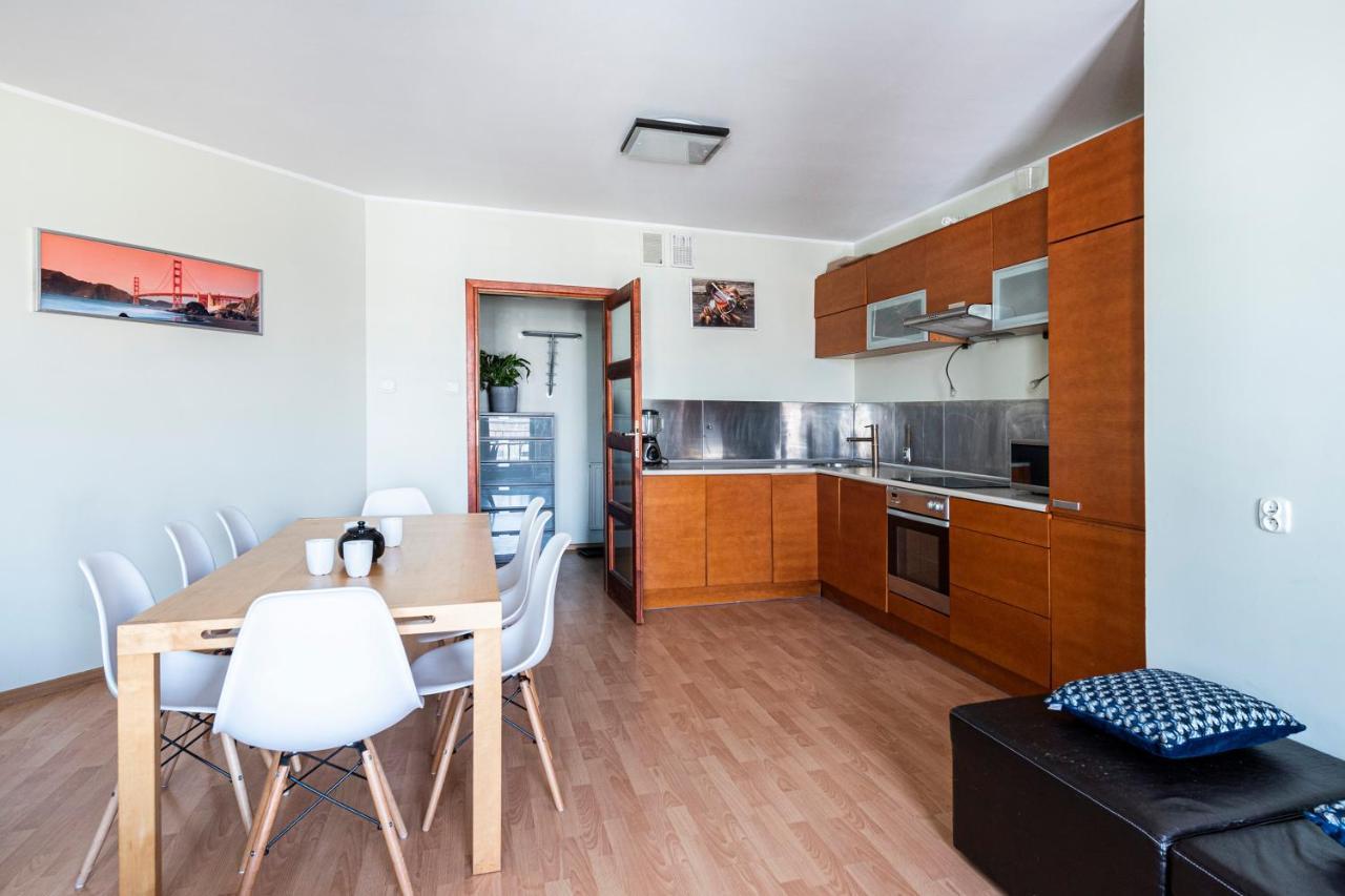 סופוט Panorama Apartment - Happy Hours מראה חיצוני תמונה