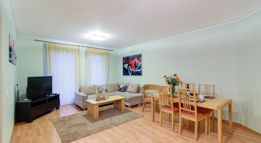 סופוט Panorama Apartment - Happy Hours מראה חיצוני תמונה